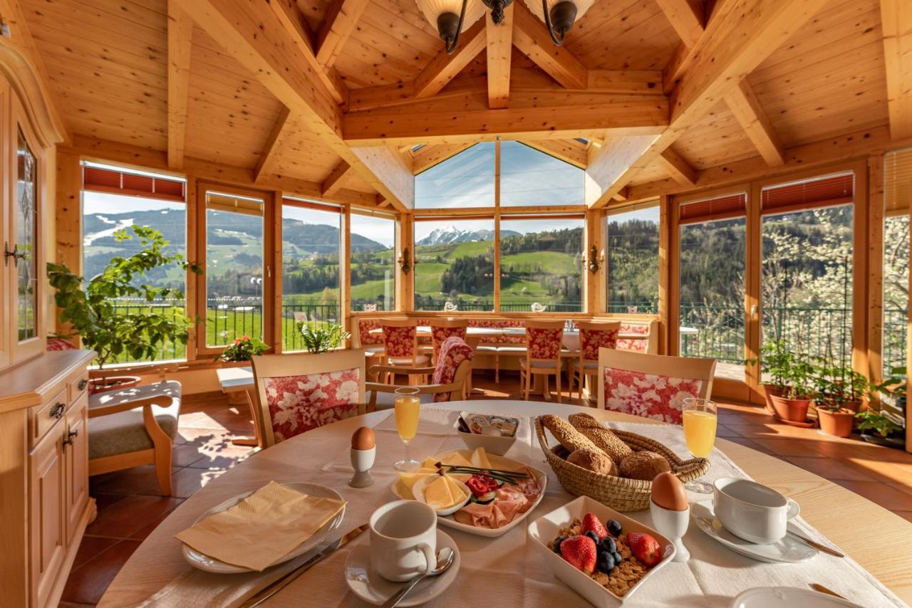 Gaestehaus Huber Fruehstueckspension ชลัดมิง ภายนอก รูปภาพ